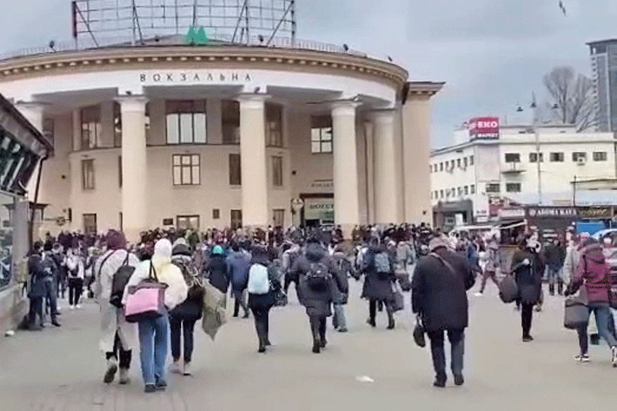 युक्रेनमा रहेका १९३ नेपाली दूतावासको सम्पर्कमा आए, कहिले फर्किन्छन् नेपाल ?