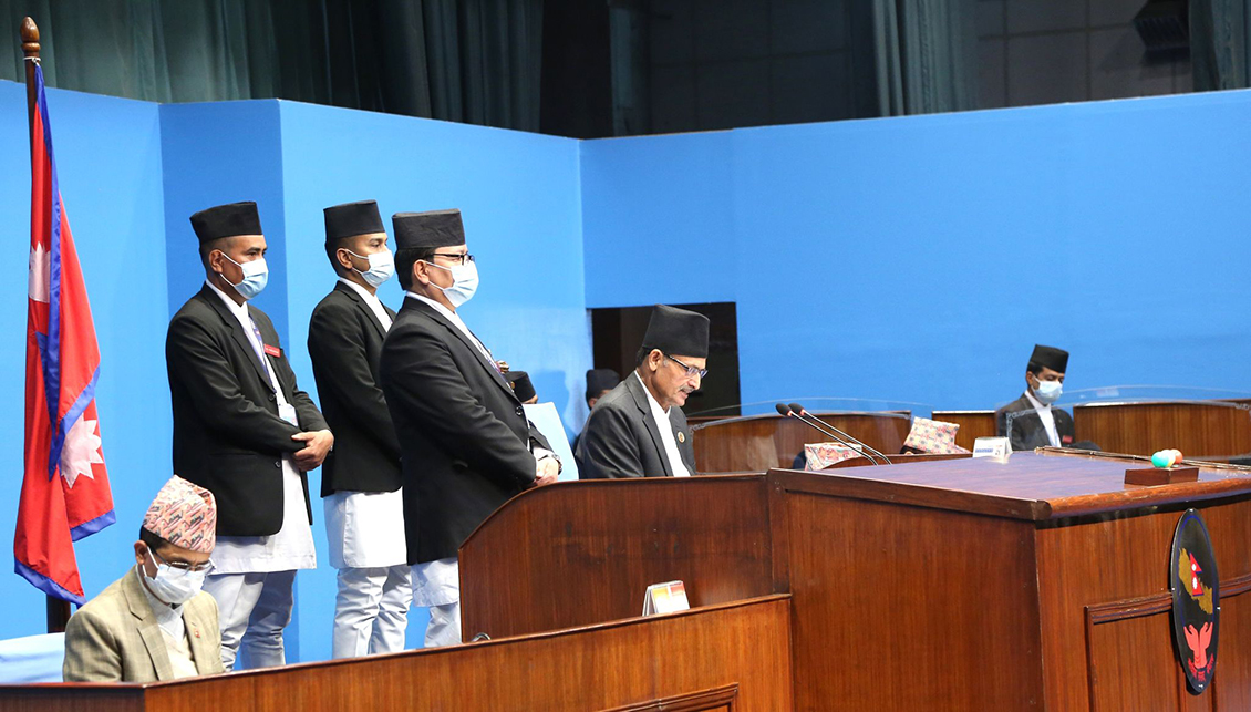 संसदमा सञ्चारमन्त्री MCC टेबल गरे