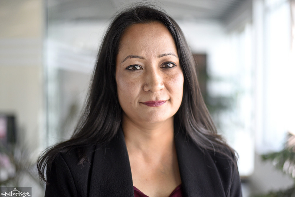 सफलता : अन्तर्राष्ट्रिय वायुसेवा हाँक्ने नेपाली महिला