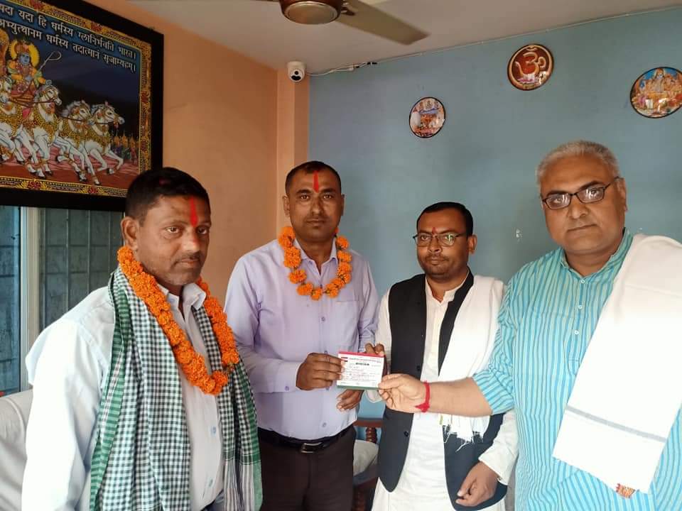 काँग्रेस धनुषा पूर्व सह-सचिव यादव लोसपामा प्रवेश, पूर्वमन्त्री अरगरियाले गरे स्वागत