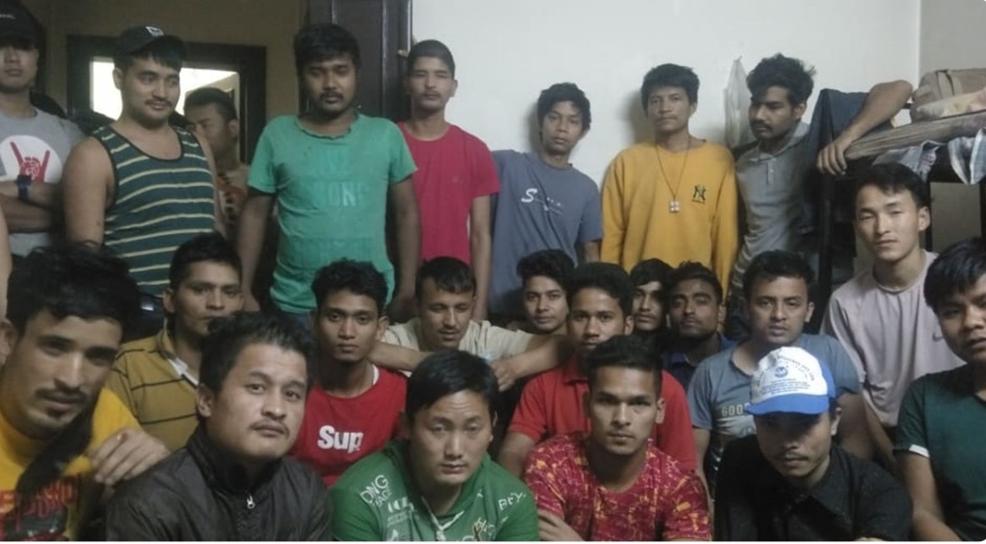 साउदीमा अलपत्र ४८ नेपाली अलपत्र : तीन महिनादेखि न काम न दाम, उद्धार गरिदिन अपिल