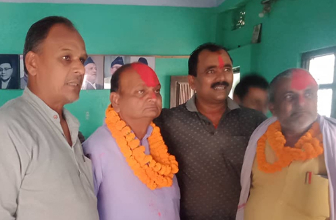 मधेसमा जसपालाई झट्का : गाउँपालिका अध्यक्ष नै कांग्रेसमा प्रवेश