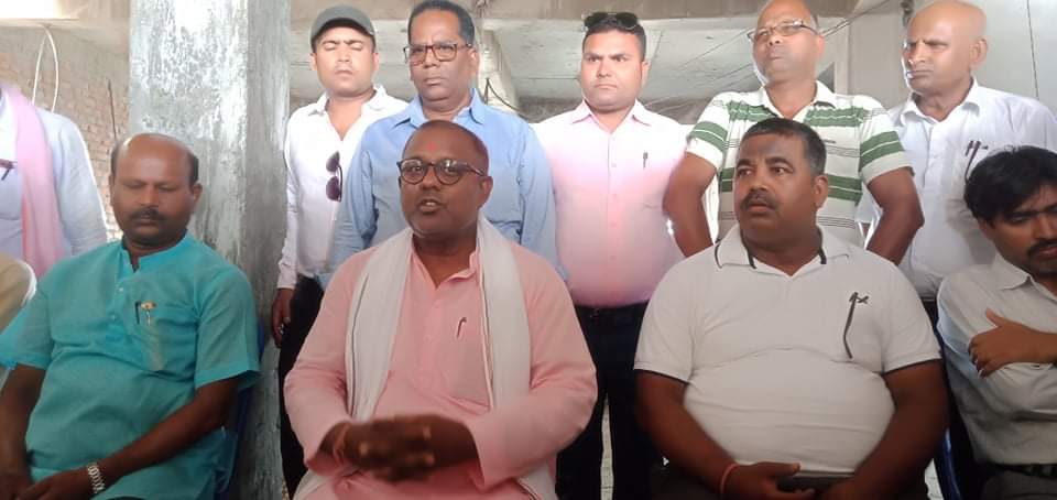 कांग्रेसमा विद्रोह : जनकपुर सभापति, कोषाध्यक्ष र सचिवले दिए राजीनामा