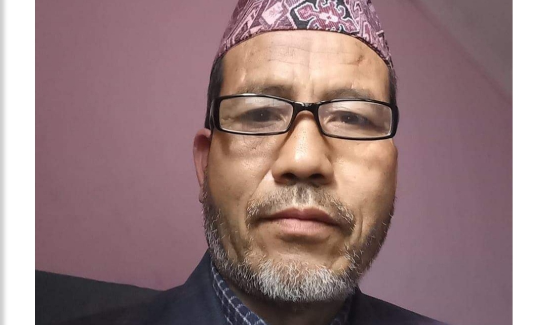 प्रचण्डलाई ‘जुत्ता हान्छु’ भनेर फेसबुकमा लेखेका पत्रकार पक्राउ
