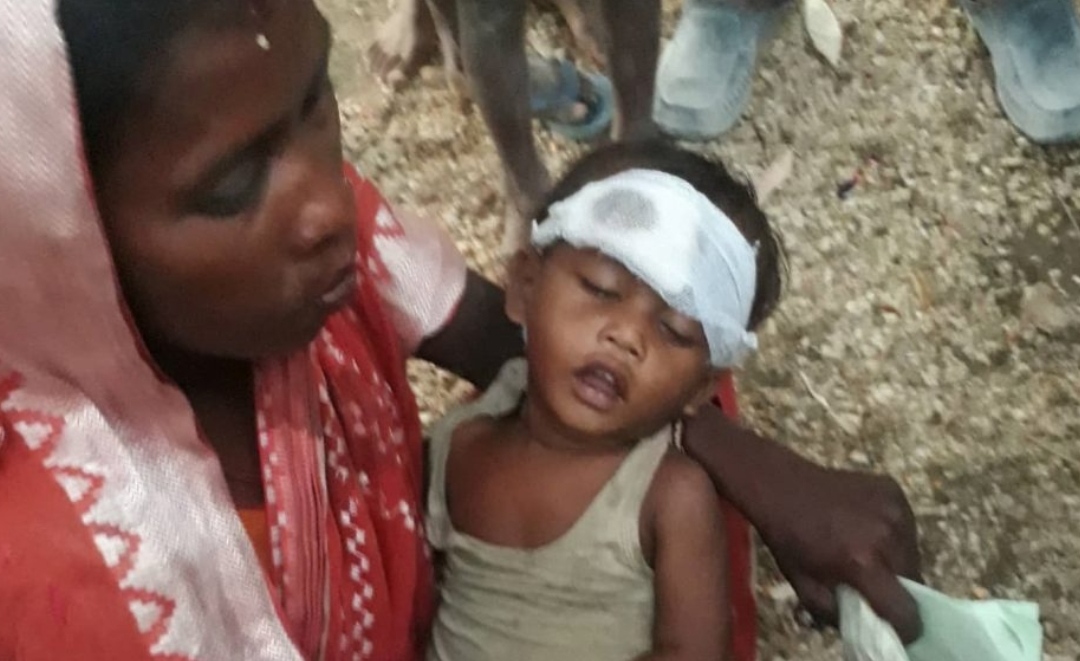 Breaking- विजय जुलुसमा झडप : प्रहरीसहित १४ जना घाइते, बच्चा बेहोस