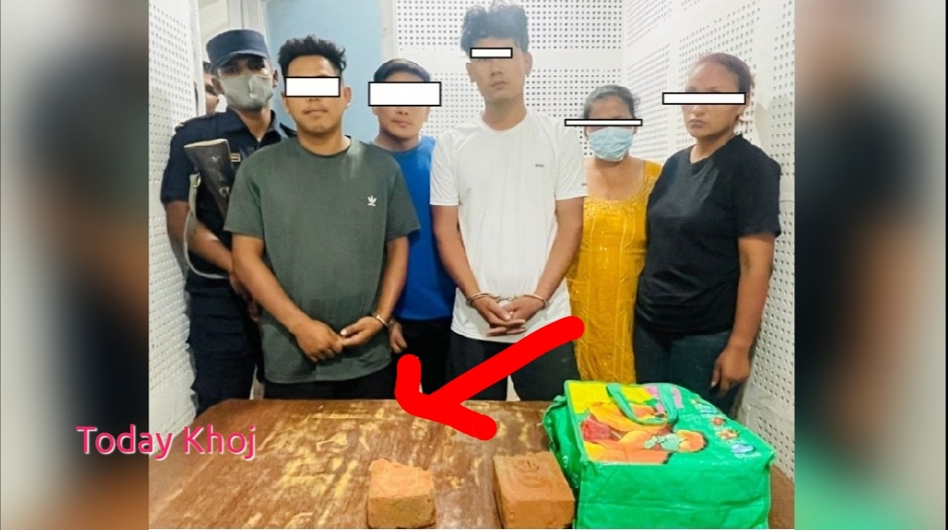 सक्कली सुनको नमुना देखाएर इँटा विक्री गर्न खोज्ने गिरोहका ५ जना पक्राउ
