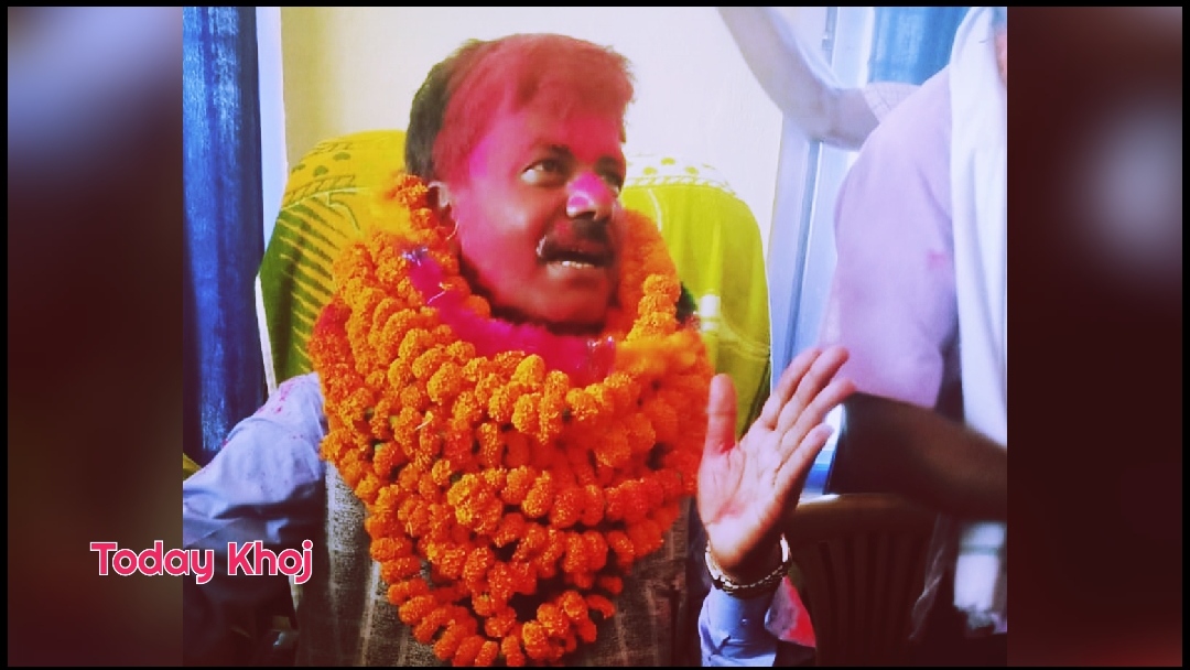 वडाध्यक्ष महतोले गरे पदभार ग्रहण, ब्याचलर पढ्ने छात्राको खर्च वडाले तिर्ने घोषणा