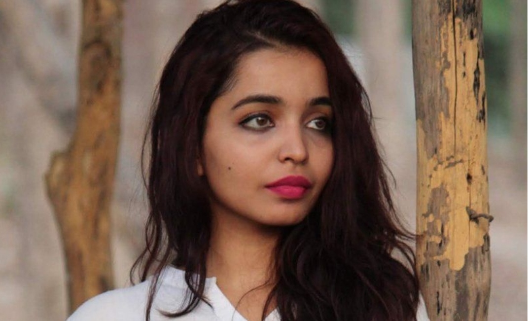 दुनियाँलाई छक्क पार्ने निर्णय गरिन् यी युवती, सामाजिक सञ्जालमा भाइरल