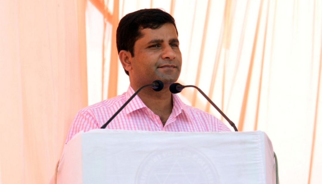 जसपामा फेरी बिद्रोह ! मन्त्री माग्दै आधा दर्जन सांसदहरूको छुट्टै भेला