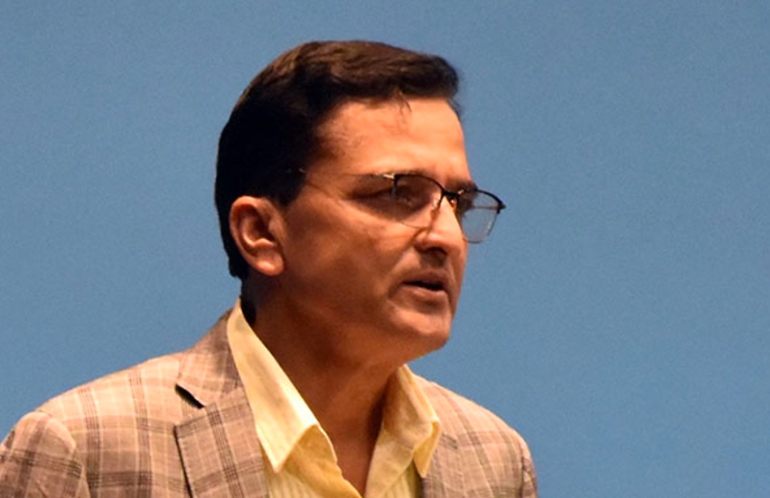७० वर्ष नाघेकालाई चुनाव लड्न नदिन संविधान संशोधन गरौं : योगेश भट्टराई