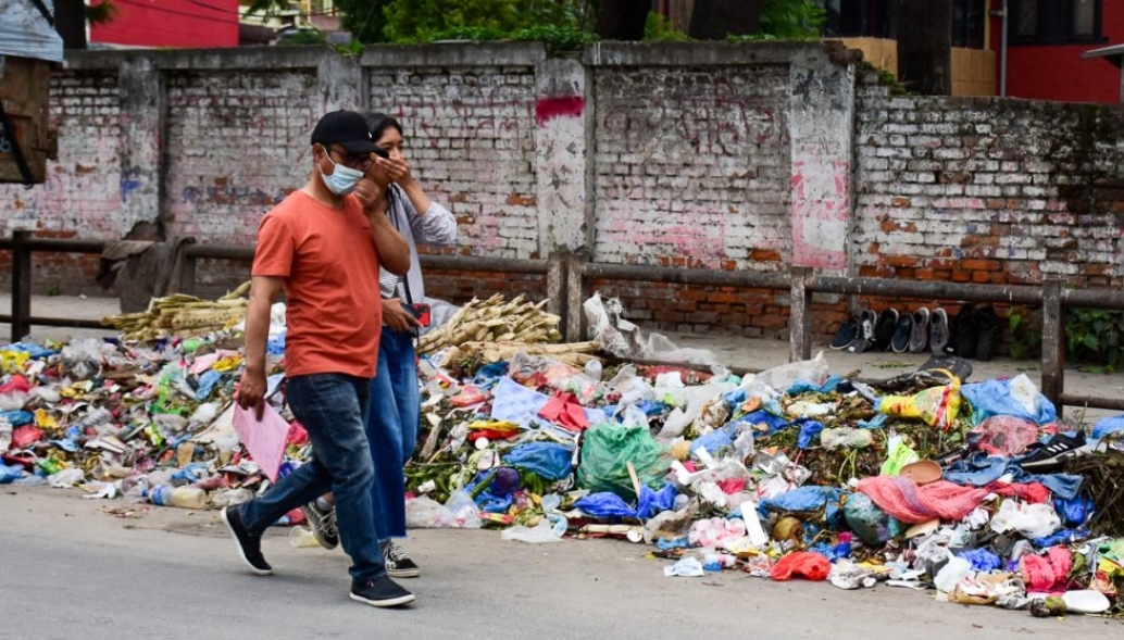 फोहोर नउठ्दा झाडापखालाका बिरामी बढे : दैनिक १० जनासम्म अस्पताल भर्ना !