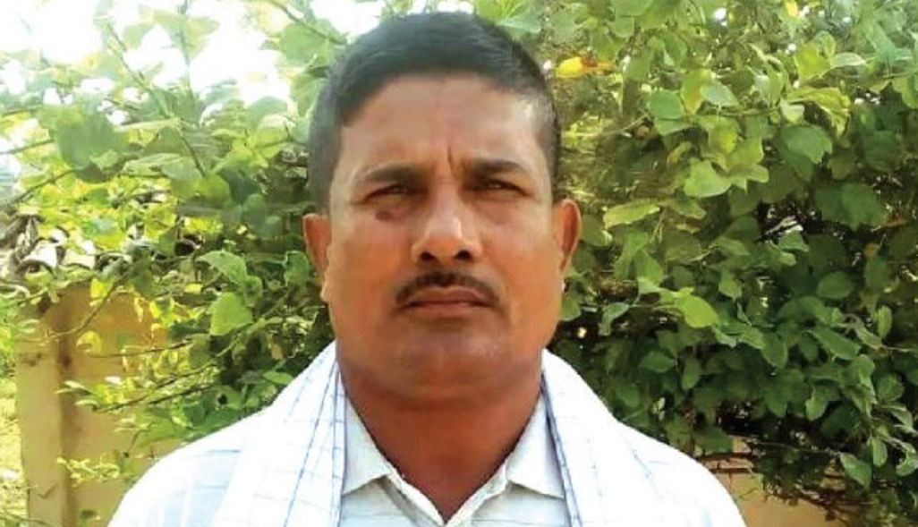 हत्या मुद्दामा वडाध्यक्ष यादव निलम्वित