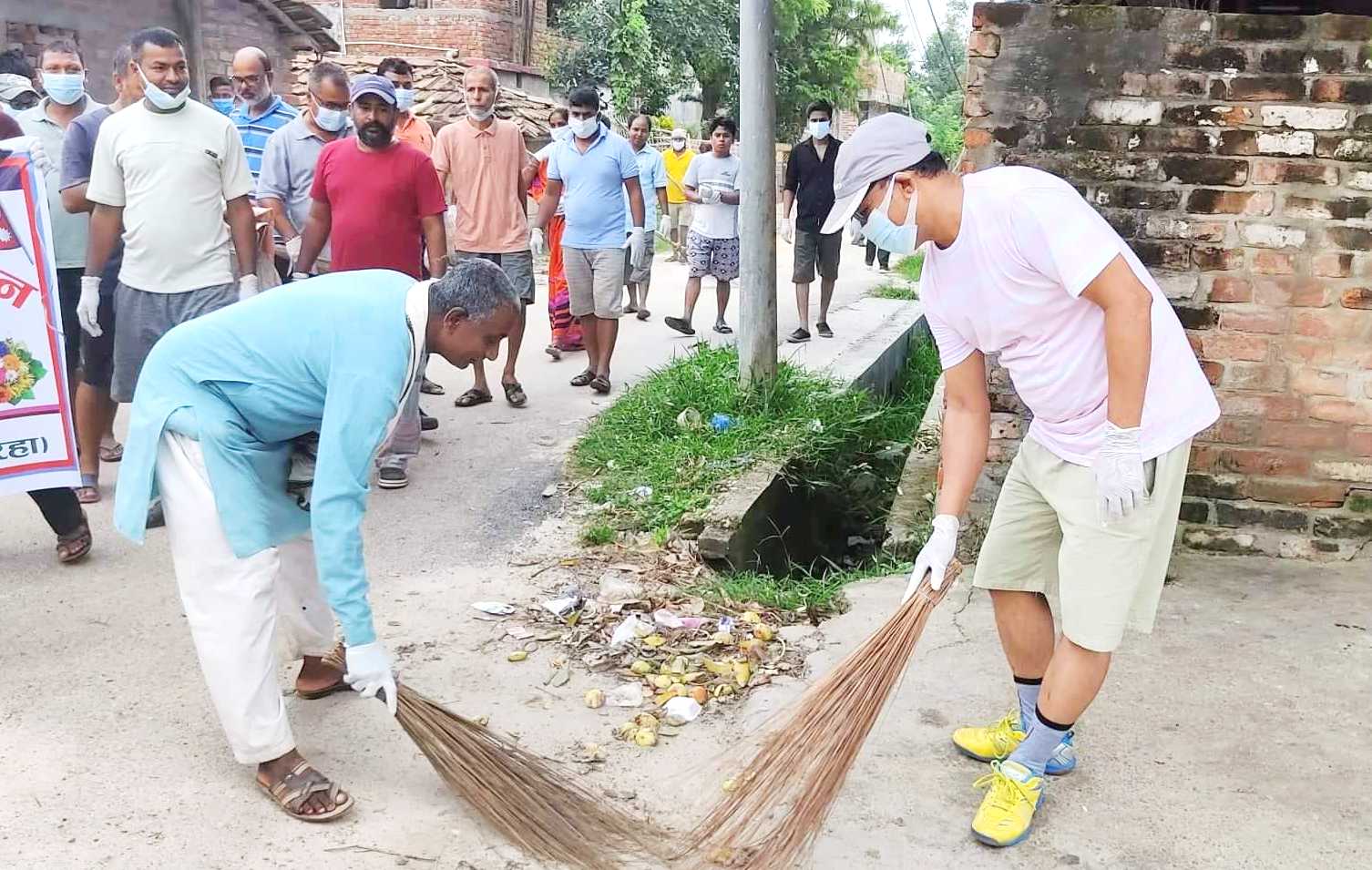 लहानलाई सरसफाइयुक्त र हरित शहर बनाउँछौं : मेयर चौधरी
