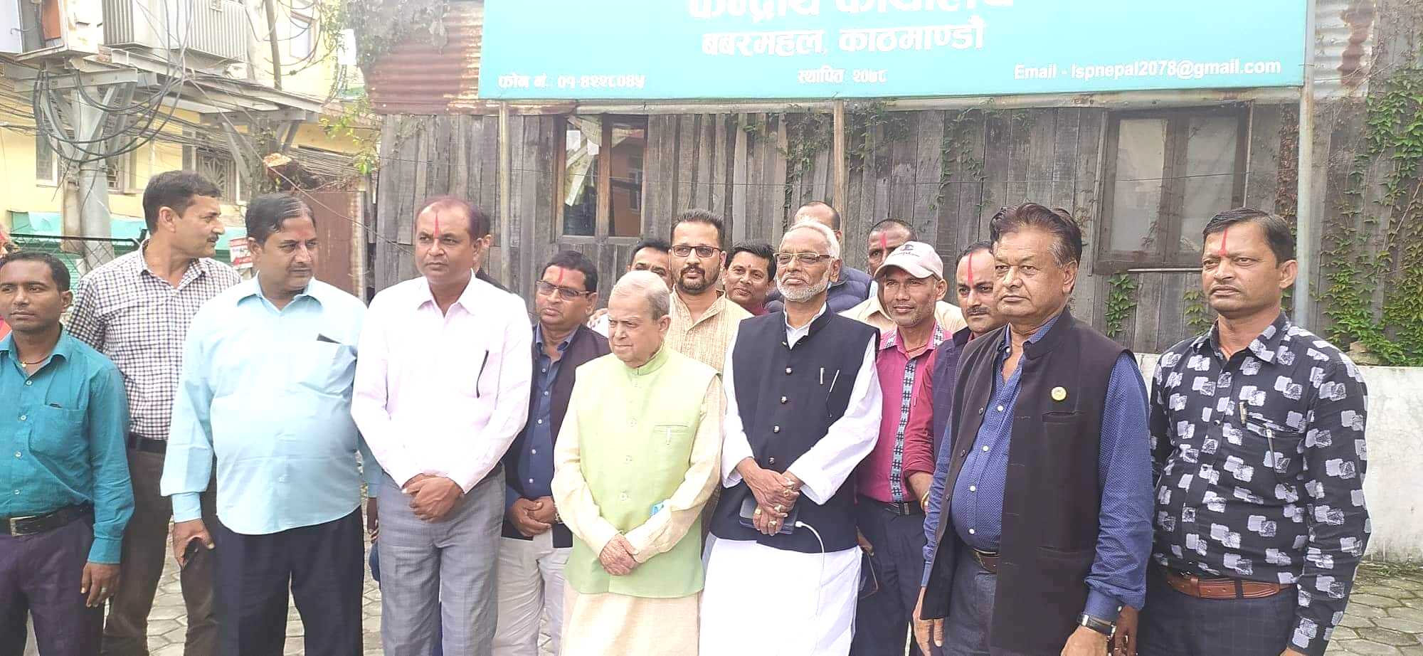 सिरहामा जसपालाई झट्का: दर्जनौं नेता लोसपामा प्रवेश
