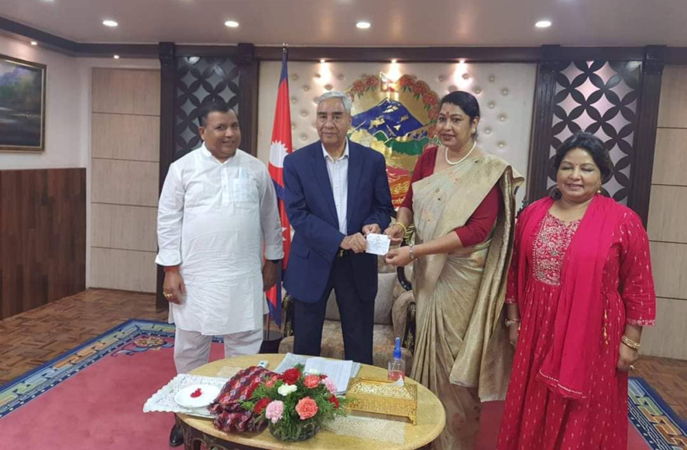 महन्थ ठाकुरलाई झट्काः लोसपा नेता एवं पूर्वमन्त्री चन्दा चौधरी कांग्रेसमा प्रवेश