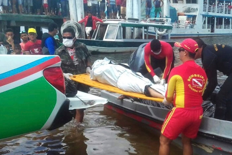 डुंगा डुब्दा १४ जनाको मृत्यु, २६ जना बेपत्ता, हेलिकप्टरको सहयोगमा बेपत्ताको खोजी