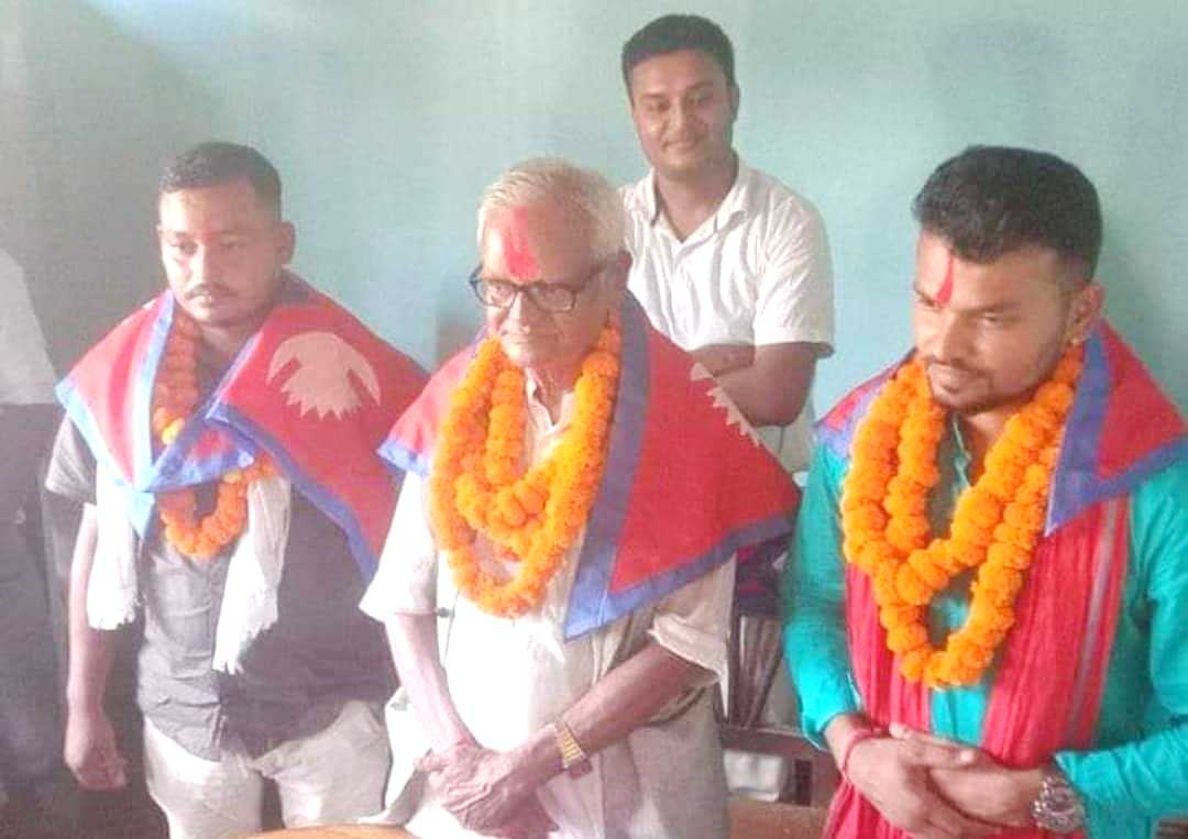 पूर्व विनाविभागिय मन्त्री यादव र शिव यादव हाम्रो नेपाली पार्टीका उम्मेदवार