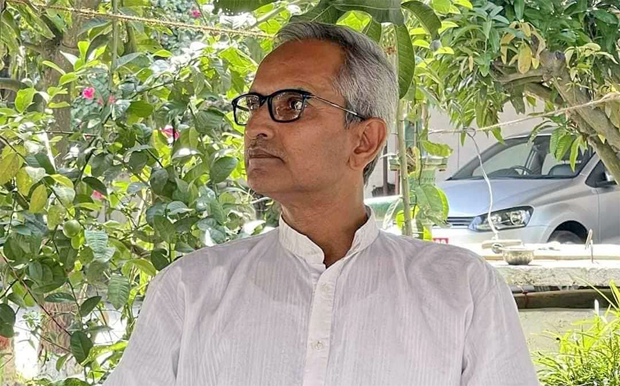 पूर्व राष्ट्रपति डा. रामवरणका छोरा चन्द्रमोहनले काँग्रेसको बन्द सूचीबाट नाम फिर्ता लिए !