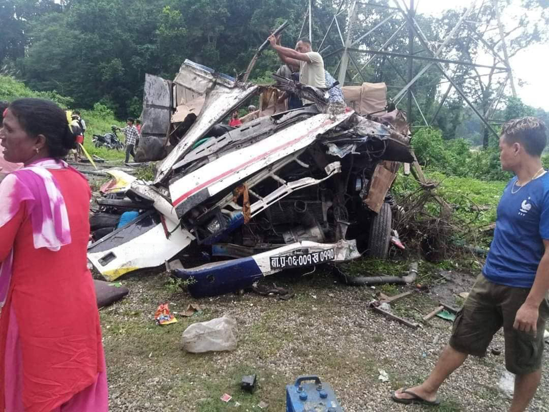 बारामा बस दुर्घटना- मृत्यू हुनेको संख्या १६ पुग्यो