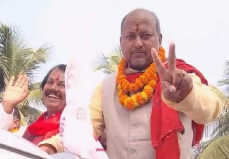 मधेशबाट सीके राउत पार्टीको विजयी सुरुवात, सप्तरीमा सिंह विजयी, प्रदेशमन्त्री पराजित