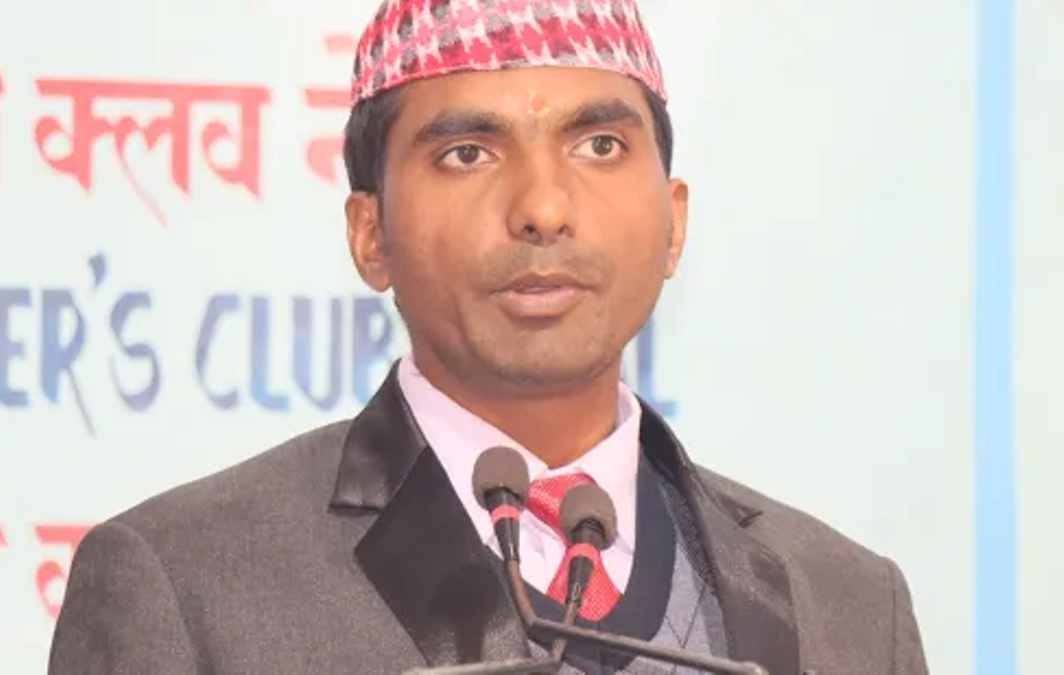 पार्टी अध्यक्षले मधेशमा श्रीमतीलाई सांसद बनाउन खोज्दा साहले दिए आत्महत्या गर्ने चेतावनी
