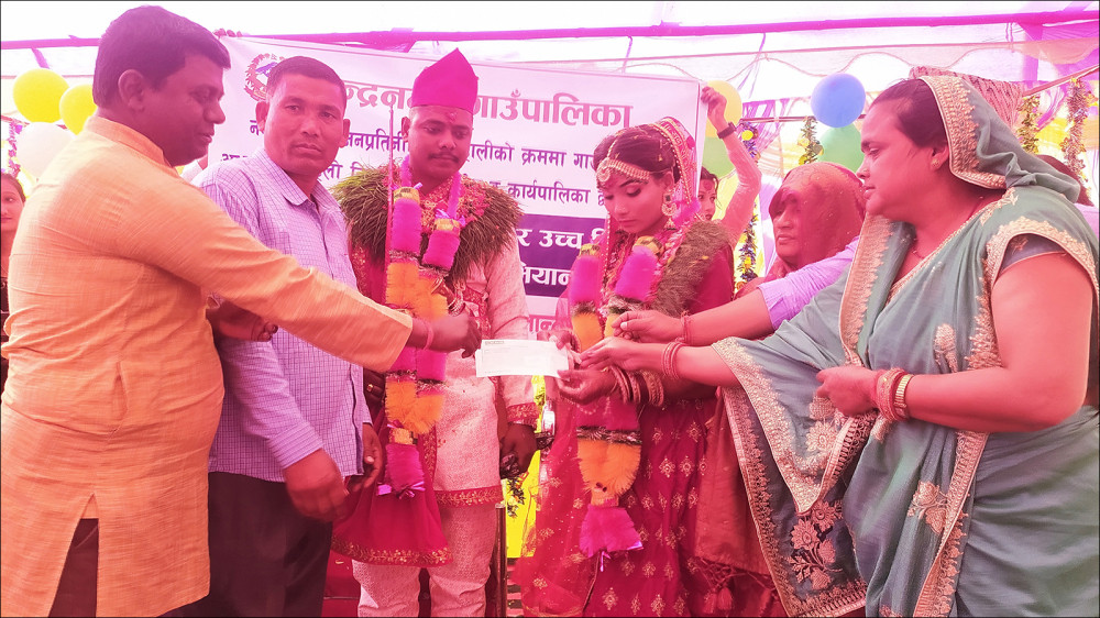 मधेशको चन्द्रनगर : जहाँ १२ कक्षापछि विवाह गर्ने छोरीलाई ५० हजार पुरस्कार !