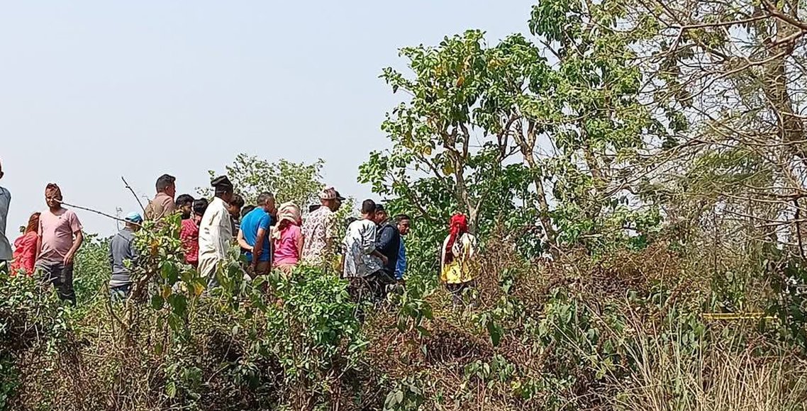 मोरङमा एउटै रुखमा महिला र पुरुष मृत फेला, महिलाको श्रीमान बिदेशमा !