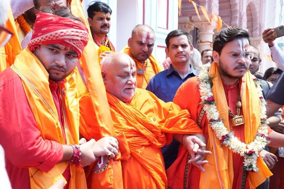 जनकपुरधाममा रामभद्राचार्यजीलाई भव्य स्वागत, भने- नेपाल र भारत हिन्दूराष्ट्र हुनुपर्छ
